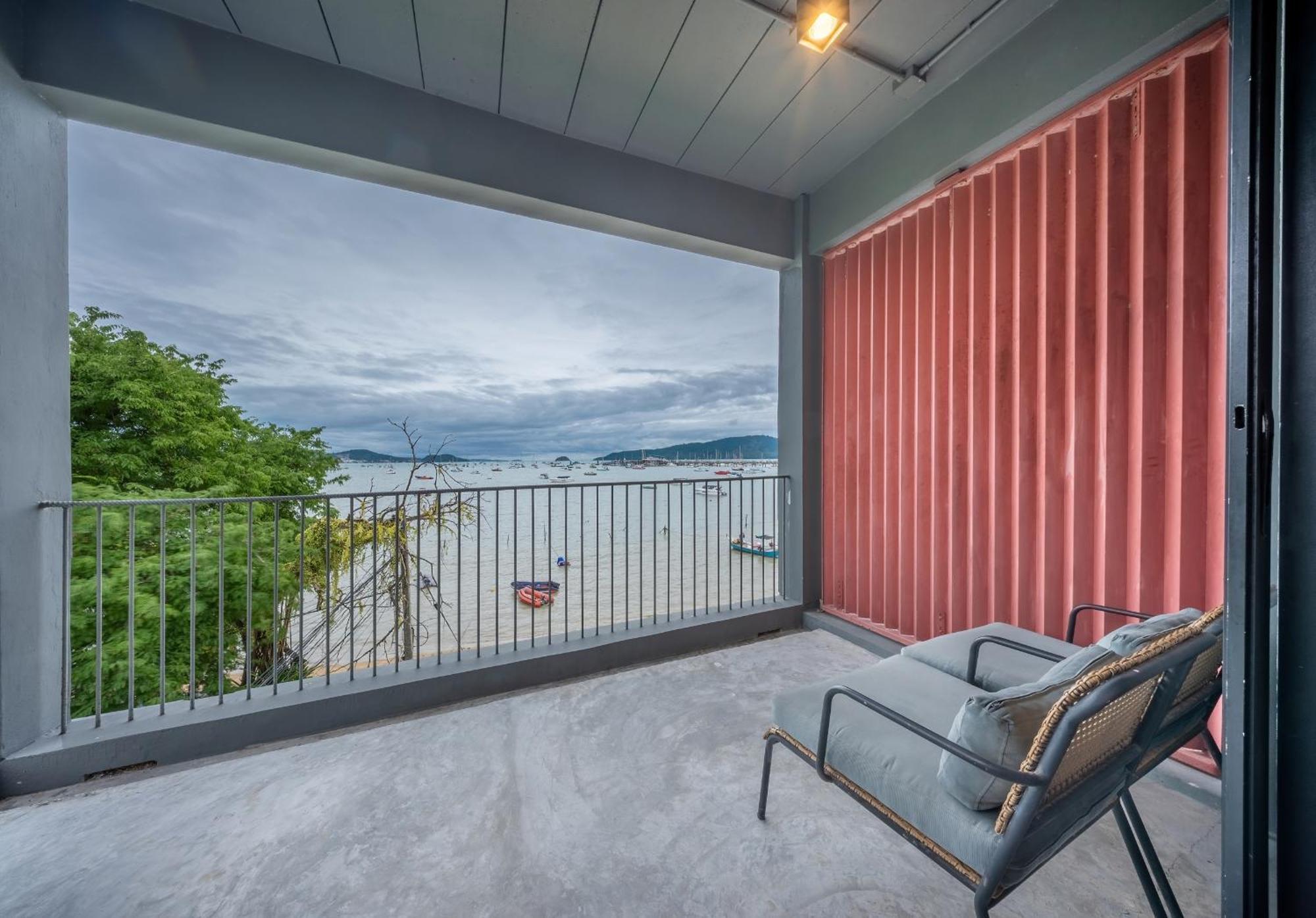 Shin Arch39 Phuket Beach Front - Sha Plus Чалонг Экстерьер фото